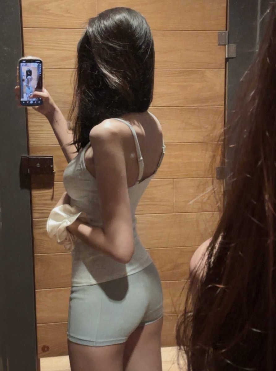 aisese0878's tweet photo. 🤭 https://t.co/X3Nmhw1adZ