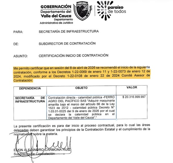 juliomario55555's tweet photo. Atención! Denuncia de @AnaErazoR!!
Dilian Francisca Toro metió un contrato de más de 23 mil millones con una simple Ferretería!! 
Mientras el país estaba ad portas de la primera vuelta presidencial y en medio de un clima de alta tensión política, Dilian Francisca Toro Torres aprovechó para meternos un contrato de $20.316 MILLONES de manera DIRECTA, a DEDO, adjudicado a una FERRETERÍA de Yumbo.
Y es que la gobernadora Dilian Francisca es una avispada total. Justificó la compra de 9 retroexcavadoras, 7 volquetas, 3 motoniveladoras, 3 vibrocompactadores y una cama baja con fundamento en un decreto de calamidad pública expedido a comienzos de enero. Sin embargo, cinco meses después, a finales de mayo y en plena temporada seca, decidió comprar toda esa maquinaria cuando ya no existía una emergencia por lluvias que justificara acudir a la contratación directa.
Pero hay algo aún más grave. El contrato le otorga a la ferretería un plazo de 90 días para entregar la maquinaria.
Entonces, Dilian, ¿cuál era la emergencia que justificaba saltarse un proceso de selección y gastar más de $20 MIL MILLONES mediante contratación directa si la maquinaria iba a llegar tres meses después?
¿Desde cuándo una ferretería de Yumbo puede asumir un contrato de más de $20 MIL MILLONES para suministrar maquinaria amarilla? ¿Acaso en el Valle y en Colombia ya no existen los entes de control? @PGN_COL @CGR_Colombia
La señora Dilian Francisca sigue haciendo lo que mejor sabe hacer y lo que la ha mantenido durante 12 años en el poder. Ver menos