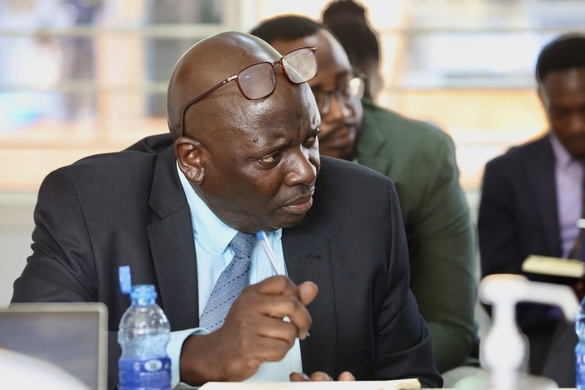 newsUMA's tweet photo. Happening Now: A new chapter for Uganda’s manufacturing sector.

Hon @STanna444 Minister of Trade, Industry and Cooperatives, is meeting with the @newsUMA Board of Directors at the UMA Showgrounds in Lugogo for his first engagement with the manufacturing community.

Critical areas including the business environment, tax-related challenges, labour reforms, and measures to strengthen industry competitiveness are being discussed.

The dialogue reflects a shared commitment to building a stronger manufacturing sector and driving sustainable economic growth.

#ManufacturingUg