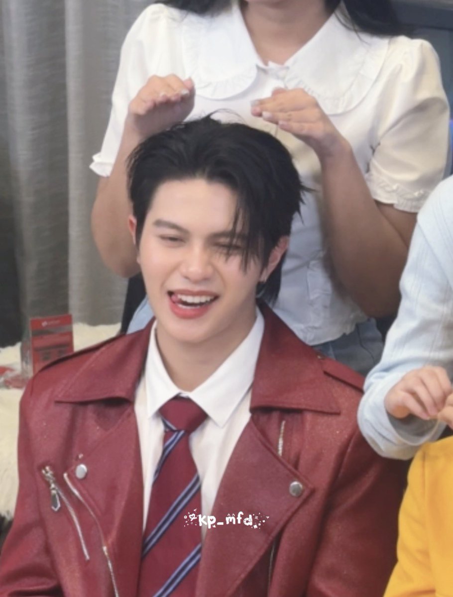 kp_mfd's tweet photo. บรีฟคือ

 ⭐️ : ขอหน้าดื้อๆ เดี๋ยวนี่เลี้ยงวิลเลี่ยม
🍅 : ได้เลย

LYKN LIPGLAM LIVE77

#SmootoxLYKN #williamjkp #LYKN https://t.co/GrU3Cz1H6G