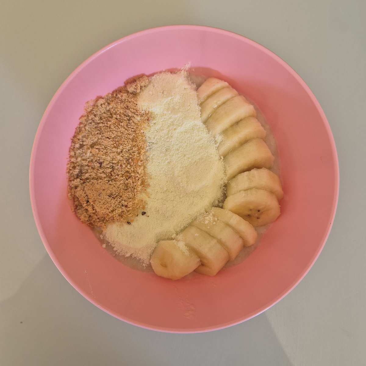 njodiets's tweet photo. Café da manhã 07/07: mingau com leite em pó, paçoca e MUITA banana

205kcal https://t.co/K695H207U4