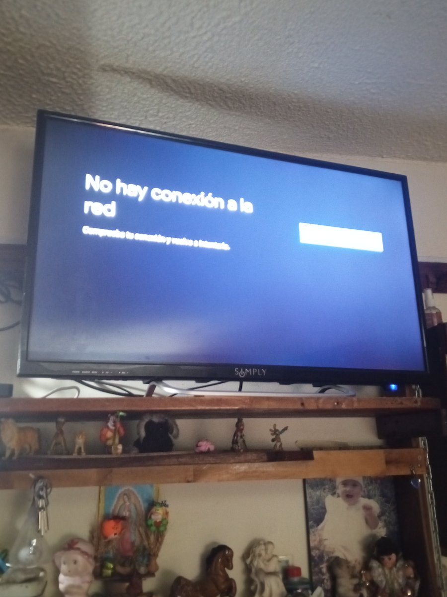 TamayoMk97527's tweet photo. #Necesitamos Un #Tëcnico_Claro : Yä Vamos Con 30 Horas Sin Televisión
Ayer Fuimos A #Claro_Toberín ; Nos Hicieron El Favor De Asignarnos Una Visita Tëcnica Para El Jueves 5-07 : Pero Aquí Habemos #5Familias Sin El Servicio https://t.co/KMoPuKkKjM