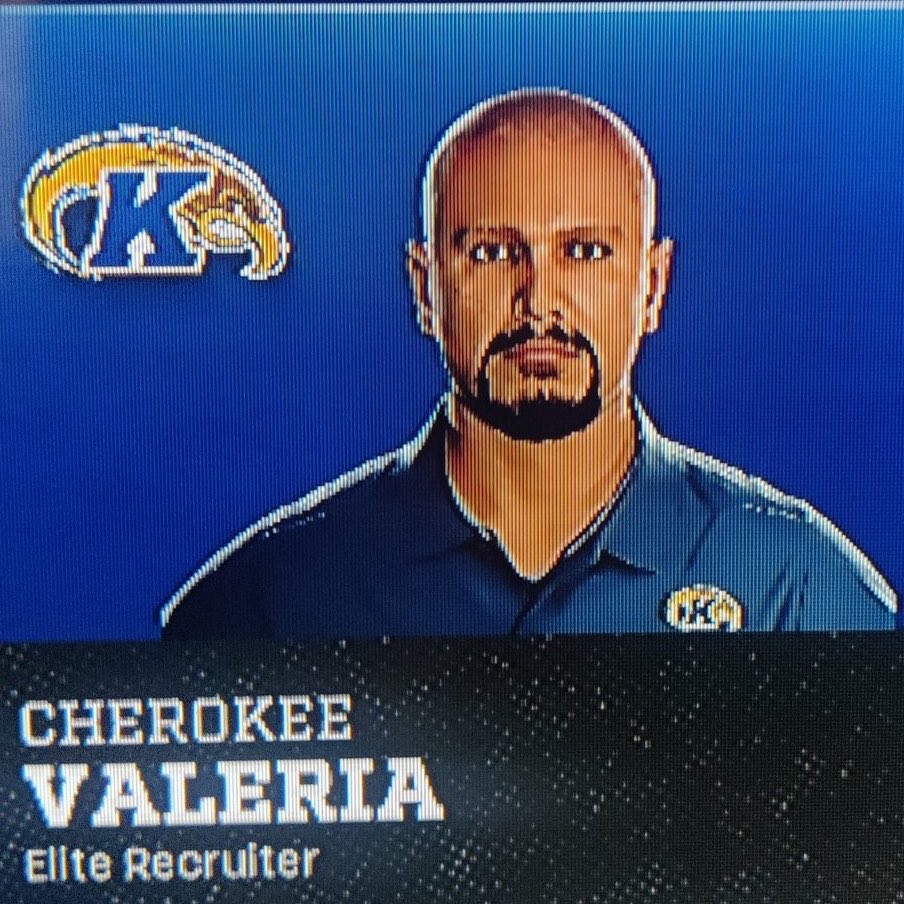 CoachCherokee's tweet photo. Grade @EASPORTSCollege :
(What do you give them?) 😎 https://t.co/uMJTtSLhjl
