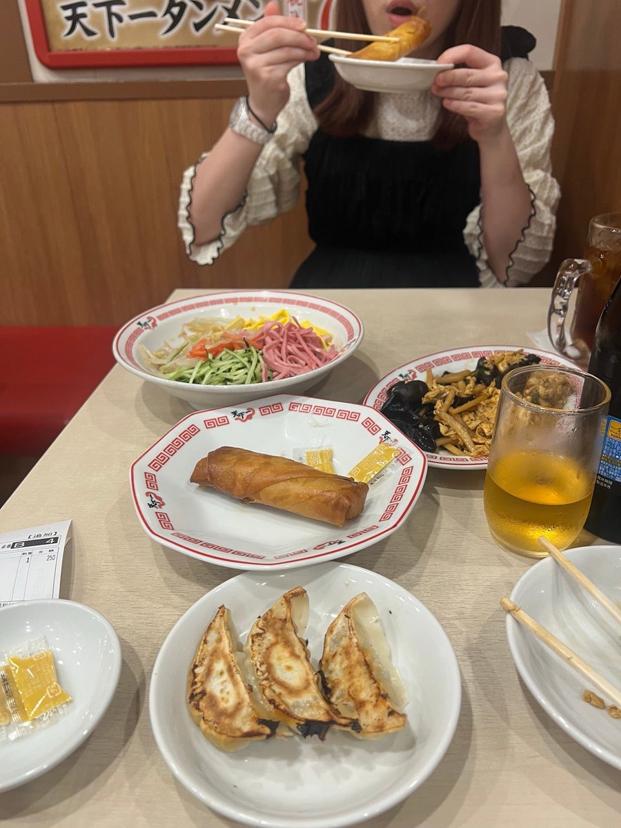 k10jitsu's tweet photo. #餃子のおまゆ #ハルマキ食べるよハルマキマキマキ　Check out 天下一五反田店 (品川区, 東京都) on @FoursquareGuide: https://t.co/wYnk3UjuNE https://t.co/sOiYYeZt0c https://t.co/3o4Nh7dDeD