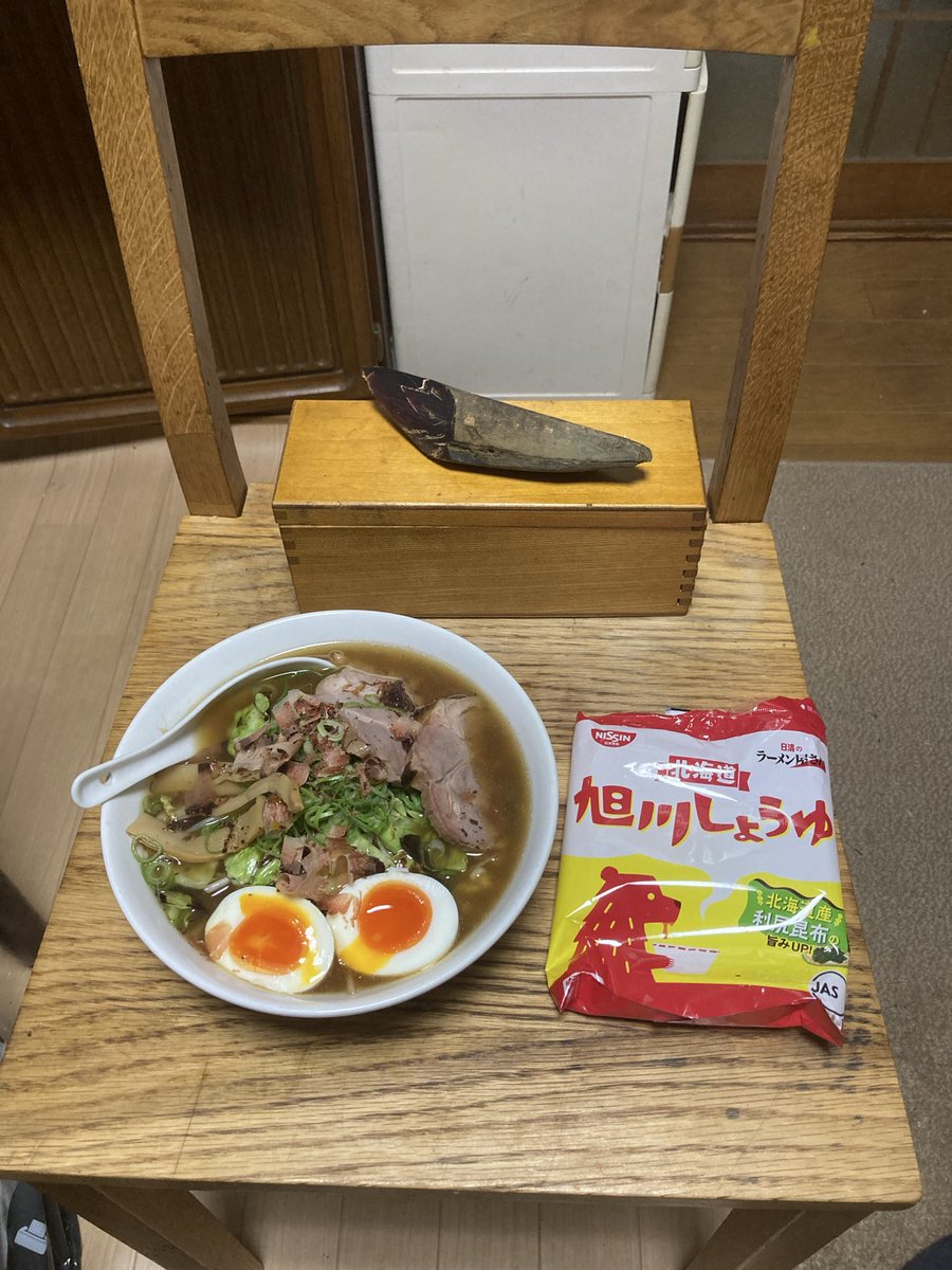 htoki38's tweet photo. 最近のインスタント侮れぬ😓
それなりに手を加えれば、
町中華と好勝負だ‼️ https://t.co/yzy56R2gE1