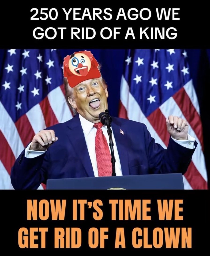 LePapillonBlu2's tweet photo. @krassenstein He’s demented. https://t.co/A25wF5yFQx