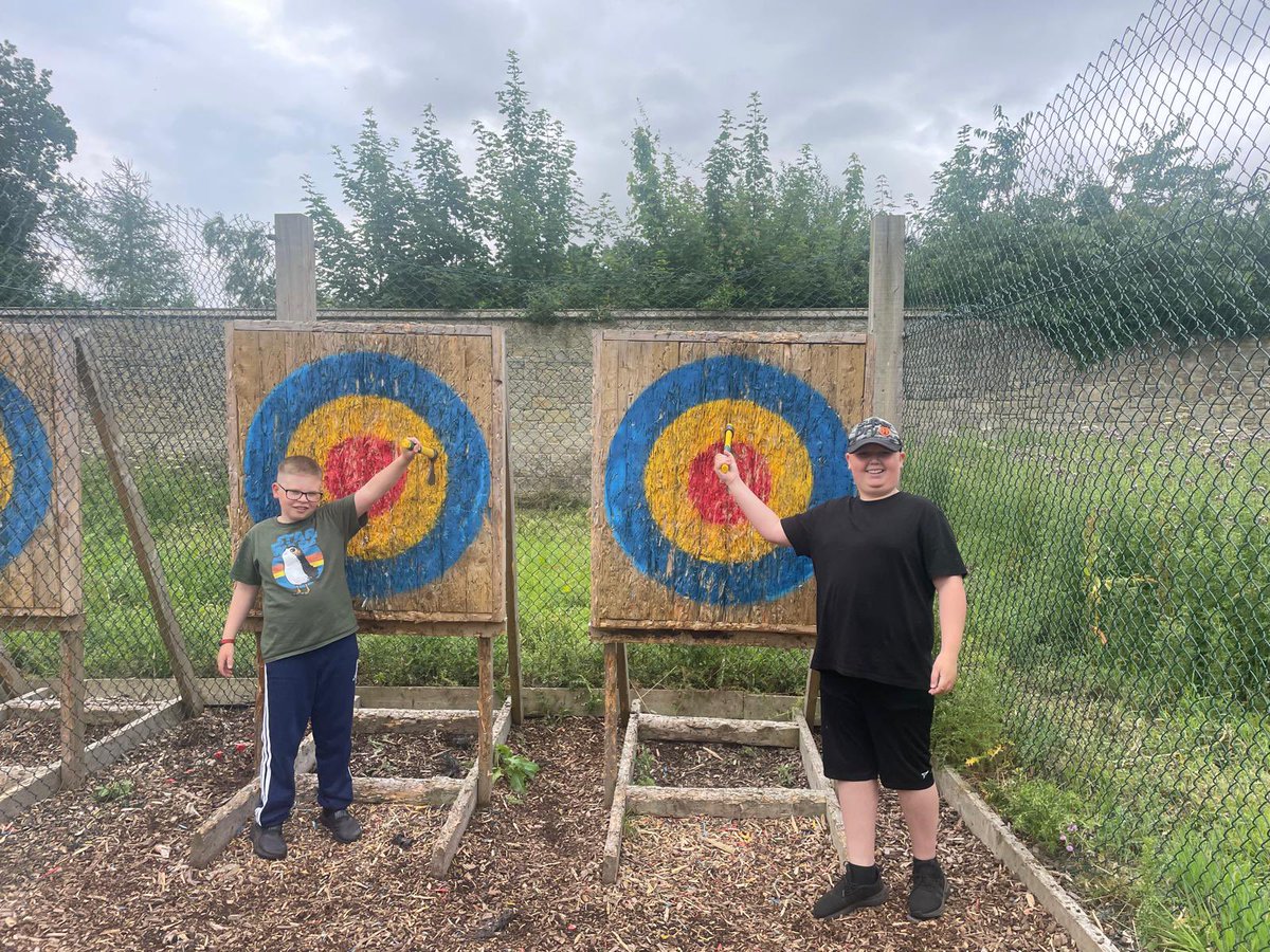 JohnSpenceCHS's tweet photo. Great day at Ford Castle! ๐ค๏ธ Students embraced every challenge โ abseiling, survival skills, axe throwing & more. Fantastic teamwork, support & plenty of smiles throughout. Now onto tonightโs silent disco! ๐บ๐ง @PeleTrust #FitForLife https://t.co/M7CYM9VxVq