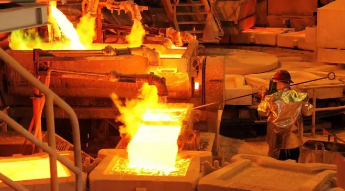 PyE_Arg's tweet photo. En junio de 2027, la mayoría de las exportaciones manufactureras dejará de pagar Derechos de Exportación. Fertilizantes, acero y aluminio permanecerán alcanzados, mientras que los sectores automotor y petroquímico tendrán una reducción gradual de las alícuotas.

https://t.co/kNvX1da8Q9