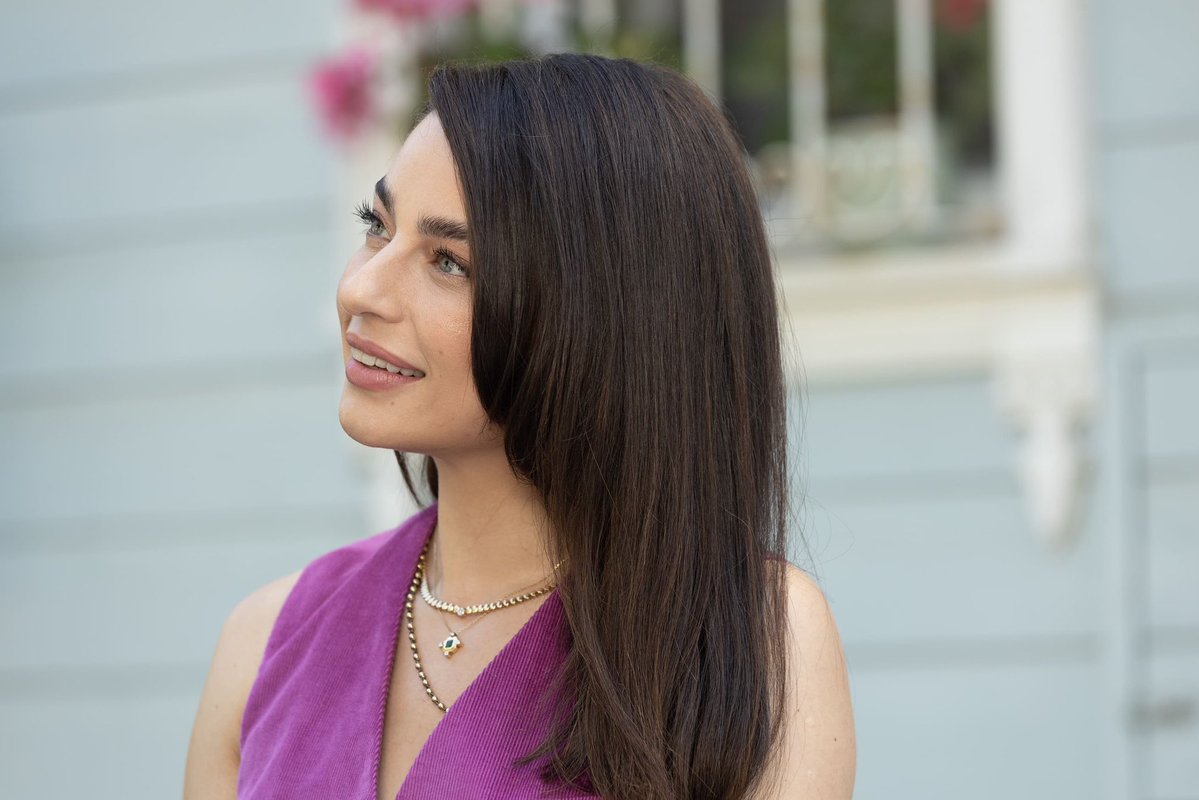 SiteAycaES's tweet photo. 📸| #AyçaAyşinTuran como Defne en el capítulo 04 de #MuhtemelAşk https://t.co/zrTOP8s2tA
