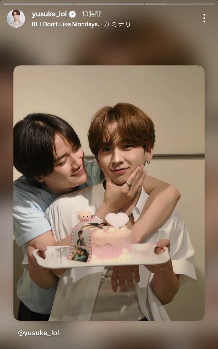 tuthiguri's tweet photo. @bluebosley He @lol_yusuke is very popular in 🇯🇵 right now🫶🥹😍 https://t.co/hJqQYrq4ht