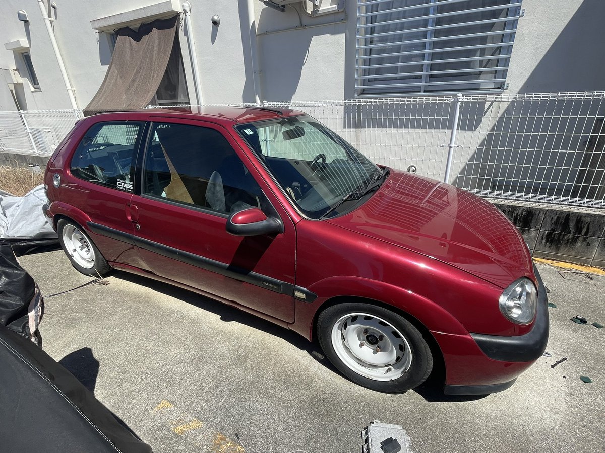 golfgti15's tweet photo. サクソかっこいい
元気にセル回るようなったけどエンジンかからない
リレーとか作動音一切ないからメインフューズかな〜？ https://t.co/yH0RGSe1uk
