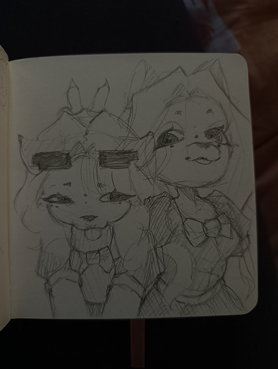 sweetfoxes15's tweet photo. #furryㅤㅤㅤ https://t.co/AzQM9wyLon