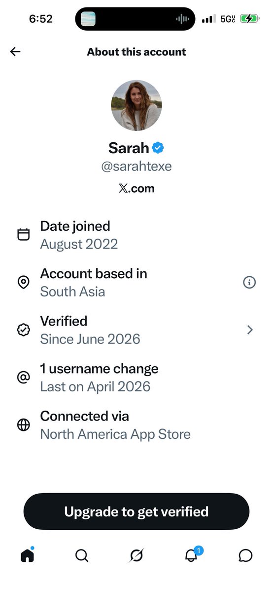 bella12600's tweet photo. @sarahtexe @tony14389742 You are in India, probably a man getting paid by some assholes in America to influence American elections. Did your mother raise you to become a prick? https://t.co/8ylpiP6f55