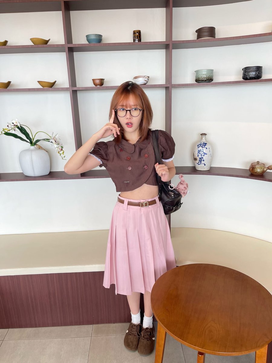 pupe_fc's tweet photo. [PUPÉ's Ig/FB Post Update 📸] - #PUPÉJiradapa  
.
matcha matcha🍵
.
พิกัดชุด🤎🩷
🤎 https://t.co/NwcI6seggz
🩷 https://t.co/QB1XHfn4Xt
.
IG : sleepypupe.zzz
FB : sleepypupe.zzz
TikTok: sleepypupe.zzz
TikTok: tamraitam.zzz
YouTube : sleepypupezzz
YouTube: sertistchannel 
X : sleepypupezzz