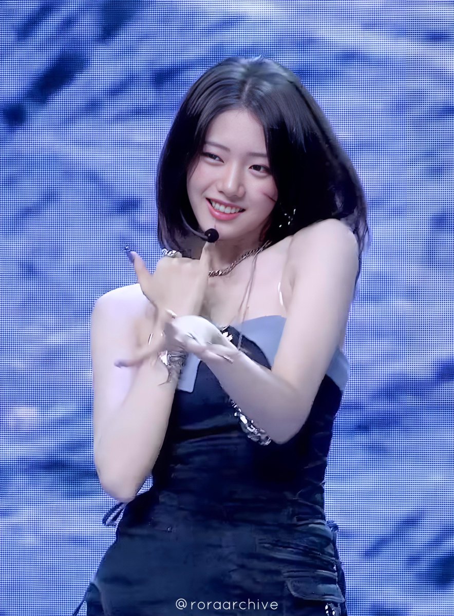 roraarchive's tweet photo. #RORA #로라 #BABYMONSTER https://t.co/CyjVladBeg