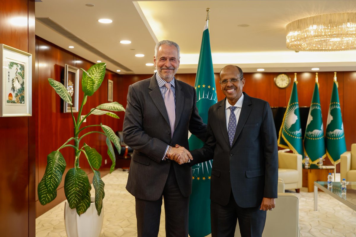 _AfricanUnion's tweet photo. The President of the COP30 UN Climate Change Conference, H.E. André  Aranha Corrêa do Lago of #Brazil , this afternoon paid a courtesy call  on H.E. Mahmoud Ali Youssouf, Chairperson of the African Union (AU)  Commission, at the AU Headquarters.

During the meeting, H.E. Corrêa do Lago conveyed a message of goodwill from H.E. President Luiz Inácio Lula da Silva, expressing Brazil's appreciation for the AU's active engagement & constructive contribution to the outcomes of COP30 held in Belém.

The Chairperson @ymahmoudali congratulated Brazil on its successful stewardship of #COP30 & commended President Lula's leadership in advancing global #climate action & multilateral cooperation.

He welcomed the progress made in Belém, particularly on climate finance, adaptation, & the operationalisation of the Loss & Damage Fund, describing these as important steps towards a more equitable global climate architecture.

However, the Chairperson underscored the persistent gap between commitments & implementation. He noted that many of the pledges made have yet to translate into meaningful support for vulnerable countries, while communities across Africa continue to bear the disproportionate impacts of climate change despite the continent contributing the least to global greenhouse gas emissions.

He reiterated Africa's longstanding call for climate justice & stressed the urgent need for accessible, predictable, & adequate climate finance that responds to the continent's adaptation & resilience priorities.

Chairperson Youssouf expressed confidence that the momentum generated in Belém would be carried forward by COP31 in Türkiye & COP32, to be hosted by Ethiopia. He invited Brazil to share its experience,  technical expertise, & institutional capacity to support Ethiopia's preparations & contribute to the success of the conference.

H.E. Corrêa do Lago reaffirmed Brazil's commitment to promoting a  fairer & more inclusive system of global climate governance that  reflects the priorities of developing countries. He acknowledged  Africa's pivotal role in the COP30 negotiations & its continued  leadership in shaping the international climate agenda.

He informed the Chairperson that the Brazilian COP30 Presidency will  present three implementation roadmaps later this year, focusing on  ending deforestation, accelerating the transition away from fossil  fuels, & advancing the delivery of the US$1.3 trillion climate  finance goal.

They also exchanged views on Brazil's candidature to lead the Global  Climate Facility, & Africa's candidate for the position of  Director-General of the Food & Agriculture Organization (FAO),  expressing confidence that both candidates possess the experience,  leadership, & technical credentials required to advance the global  sustainable development & climate agenda.

Read @ https://t.co/f85X05beoh