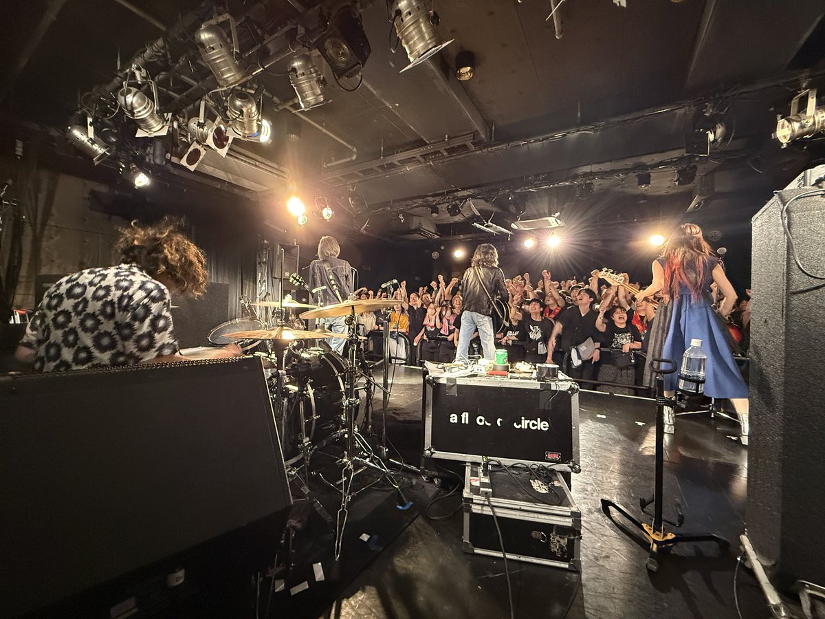 afoc_official's tweet photo. 2026.07.07
O-Crest pre.
"a flood of circle × Hump Back"
at 渋谷Spotify O-Crest
w/ Hump Back

ご来場くださった皆さま、ありがとうございました🎋💫

a flood of circleは8月にベスト盤リリース&amp;全国34公演のツアーを開催🦋

ぜひ遊びに来てください🏃‍♂️
https://t.co/eOSgyfIw57 https://t.co/5Cfe3yPhoF