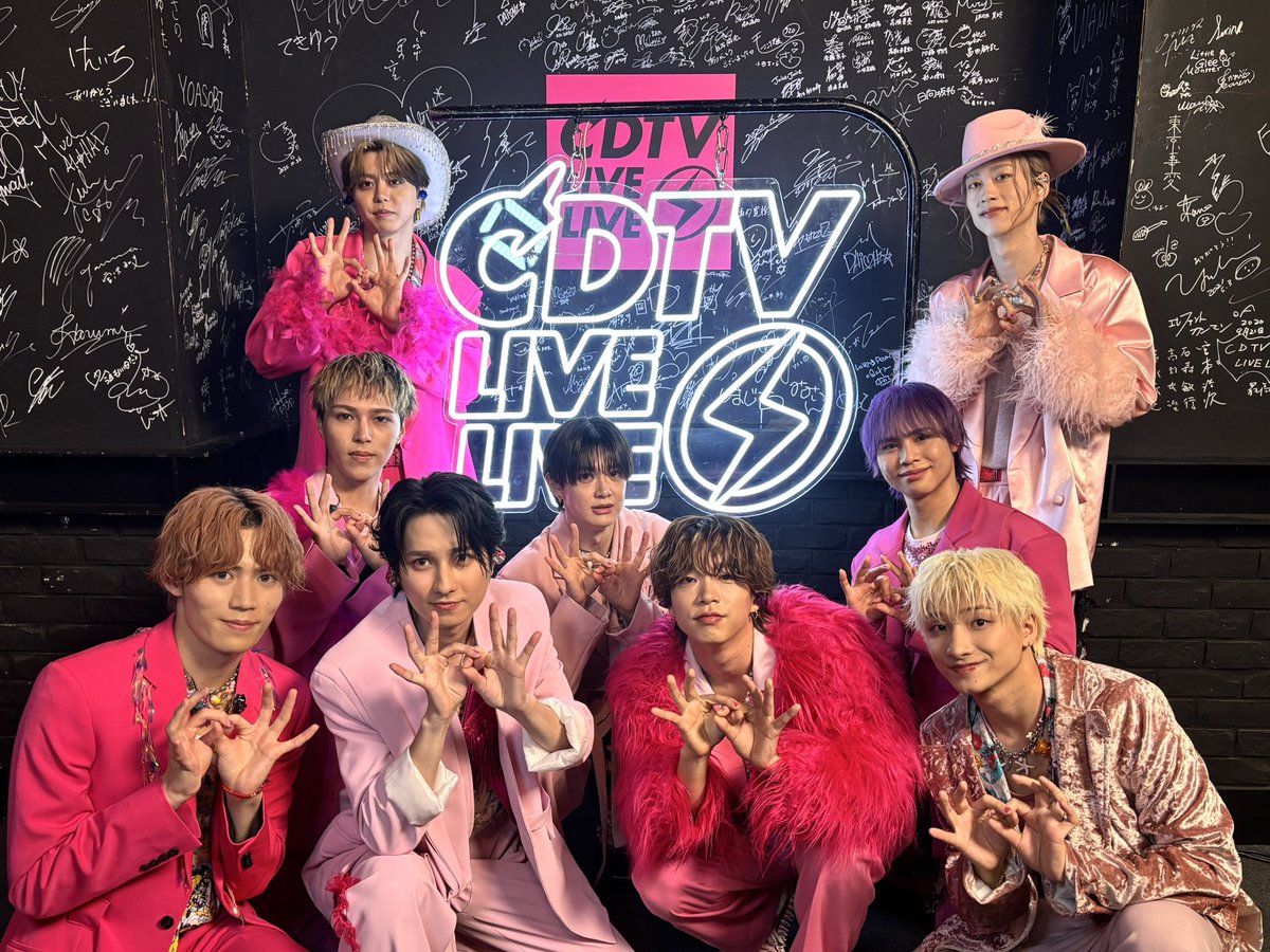buddiis's tweet photo. CDTV ライブ!ライブ!
改めてありがとうございました🎤⚡️

放送後から多くの反響をいただき
見ていただいた皆様に本当に懇です🤟💘

TVerで昨日のパフォーマンス
何度でもご覧いただけます！
#BUDDiiS の出演は［Part.2］です🪩

https://t.co/ugwoDSvzNr

#CDTV #CDTVで都市伝説開幕 https://t.co/2xVSRfunQi