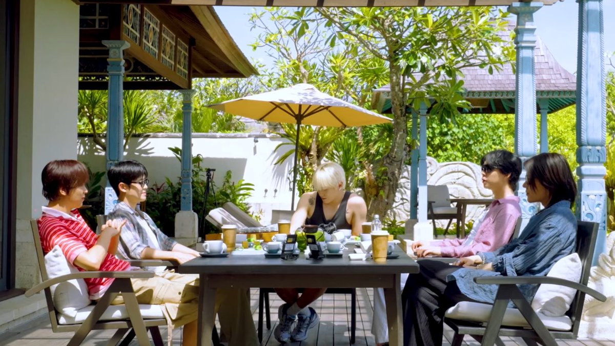 375sund's tweet photo. 127°C in Bali🏝️🌺 [ep. 1] https://t.co/pYbUQLMBvY