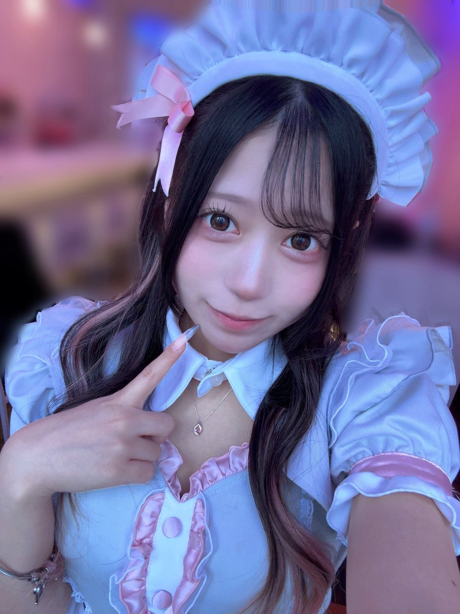 CLP_CAFE's tweet photo. 🩷7月8日(水)カララブ研究生🩶

♡ﾟ o｡｡o ﾟ     o｡｡o ﾟ♡ﾟ

15時
しの@CLP_shino
まい@CLP_mai

17時30分
りっか@CLP_rikka

18時
ゆま@CLP_yuma
 
18時30分
あずさ@CLP_azusa
新人🔰

19時30分
ことり@CLP_Kotori

♡ﾟ o｡｡o ﾟ     o｡｡o ﾟ♡ﾟ https://t.co/DymcVMDpDy