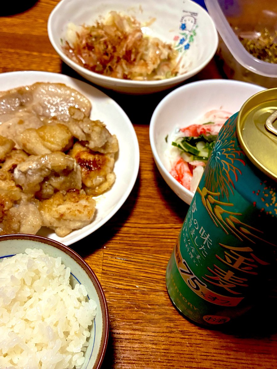 MasamiKoike44's tweet photo. 明日の朝が早いため、演技講座の最終回後にそのまま呉へ。
道中に何か買って行こうと思ったら、オカンが晩御飯用意してくれてた。
美味しい(ノД`)・゜・。 https://t.co/qjqaFXaxsK