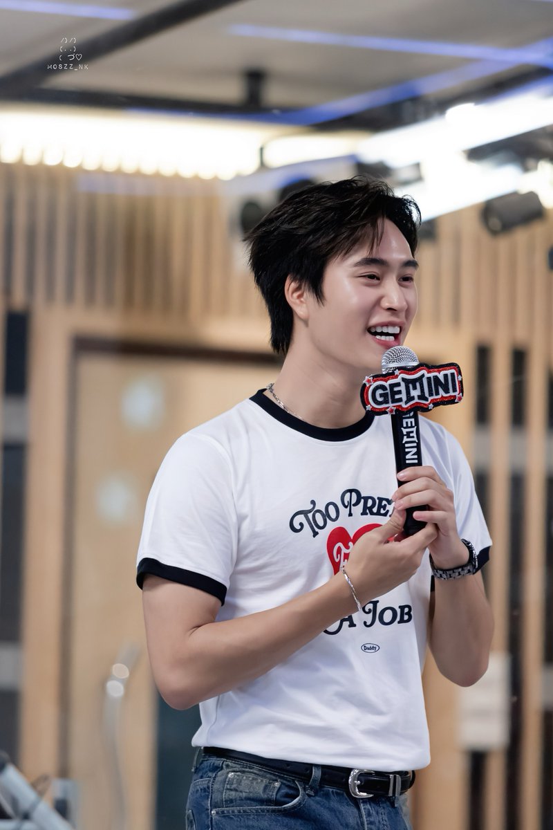 moszz_nk's tweet photo. ละดูน้องเจมยิ้มดิ 😄😁😆 

GEMINI CONCERT PRESS TOUR
#Flex1045xGEMINIConcert
#GeminiConcertLive
#GeminiConcert https://t.co/1vC9omDncz
