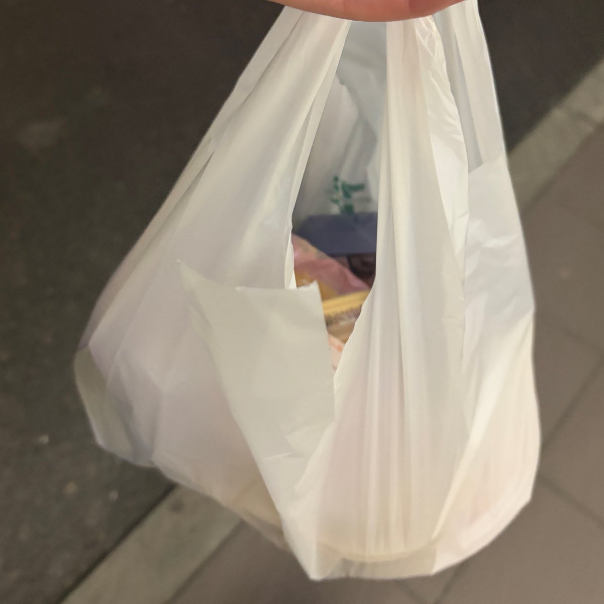 oninoimo5's tweet photo. タコ負けドカ食いチャンネル https://t.co/ZArfp9mZDy