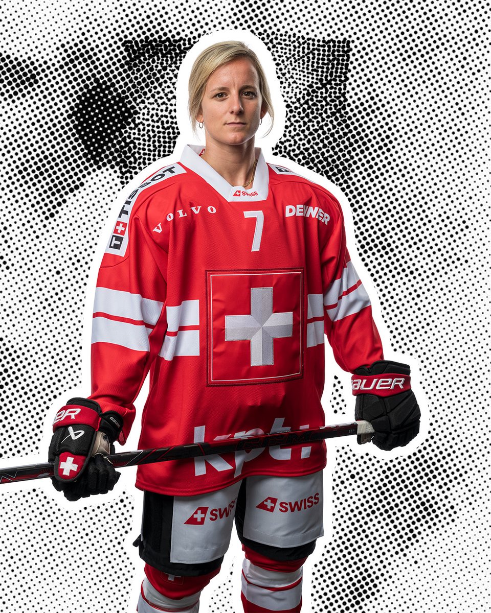 SwissIceHockey's tweet photo. Our new jersey! 🤩⚡🔥🇨🇭
#SIHF #zämefürdSchwiiz #ensemblepourlaSuisse #insiemeperlaSvizzera #insembelperlaSvizra https://t.co/LyP81ImGMC