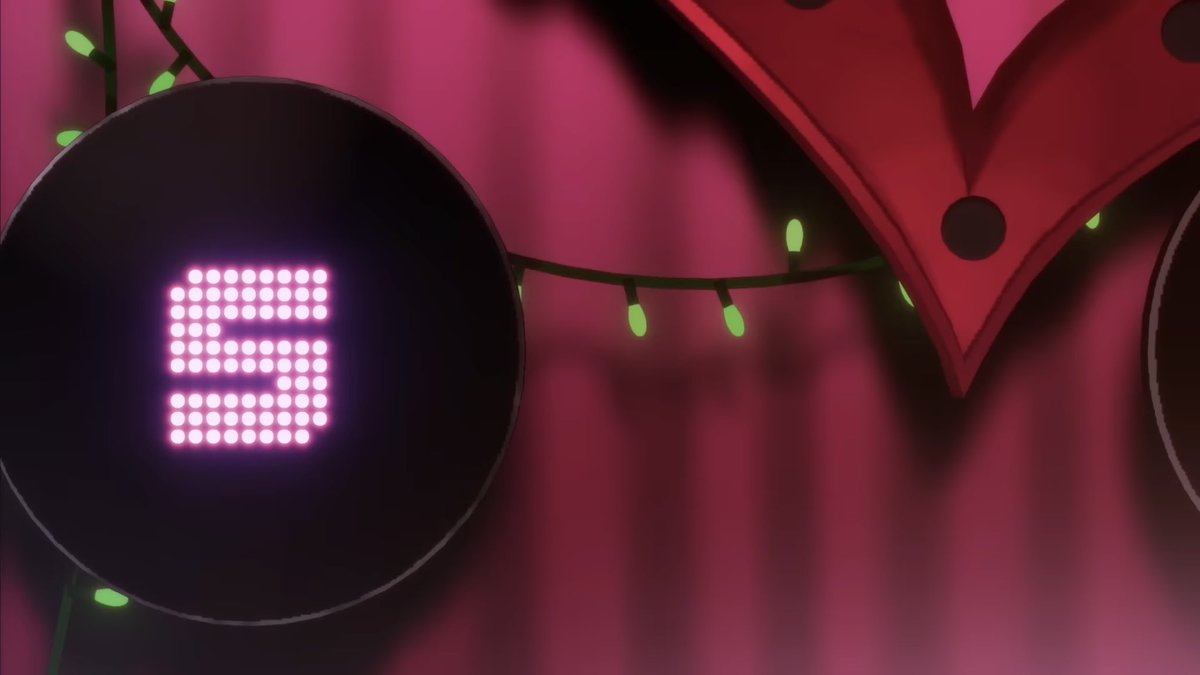 suathighs's tweet photo. corn plating this but i love how the S.O. is shown on the screen and then sua does the last S using her hands, it scratches my brain so goood https://t.co/ERis9vXS79