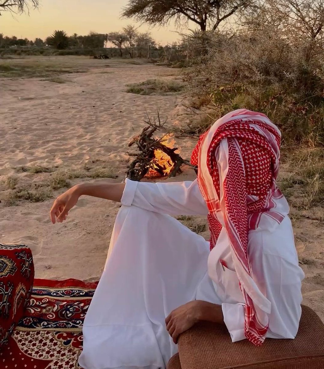 mnaw7's tweet photo. حكمة أعجبتني ،،

عش حياتك وأسعد نفسك
واستمتع بوقتك

فهناك أشياء حلها عند اللّٰه

لا ترهق نفسك بالتفكير
والله عنده حسن التدبير . https://t.co/F34h6rGOj7