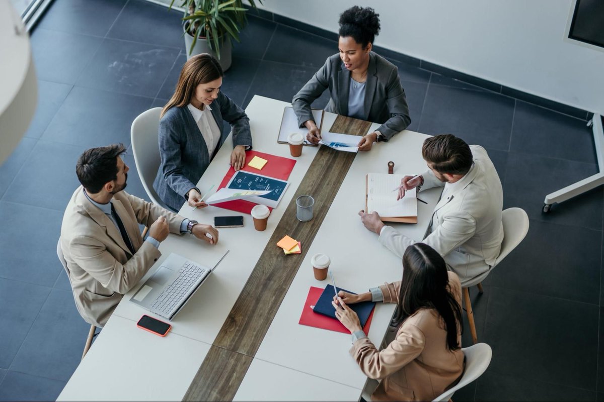 EQ_Staffing's tweet photo. Hiring mistakes are expensive.
Businesses that plan workforce needs in advance often reduce turnover, overtime costs, and recruitment expenses.
Is your hiring strategy proactive or reactive?
Full article here https://t.co/iEPhDh5azz
#WorkforcePlanning #HiringStrategy https://t.co/0oJ6i8gd3A