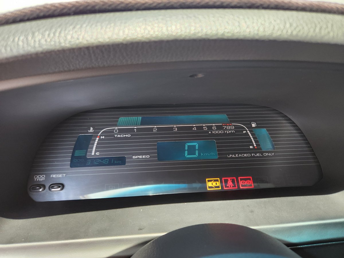 1600Ceres フロントグリルのエンブレムが『HYUNDAI』じゃないって実物 