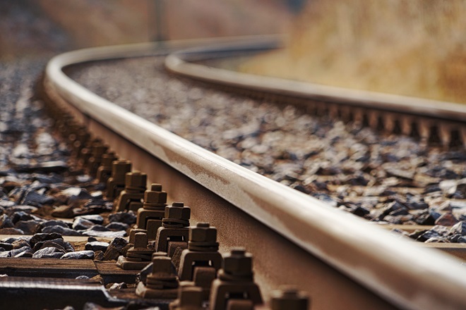 Roma's tweet photo. 🔊Municipio V e Assessorato alla Mobilità lanciano tavoli online su Vallo Ferroviario e Trenino Giallo, 
🔜Giovedì 9 e 16 luglio ore 15. 
Info 👉https://t.co/nnHHK6pdp0 https://t.co/OGCef3PHZN