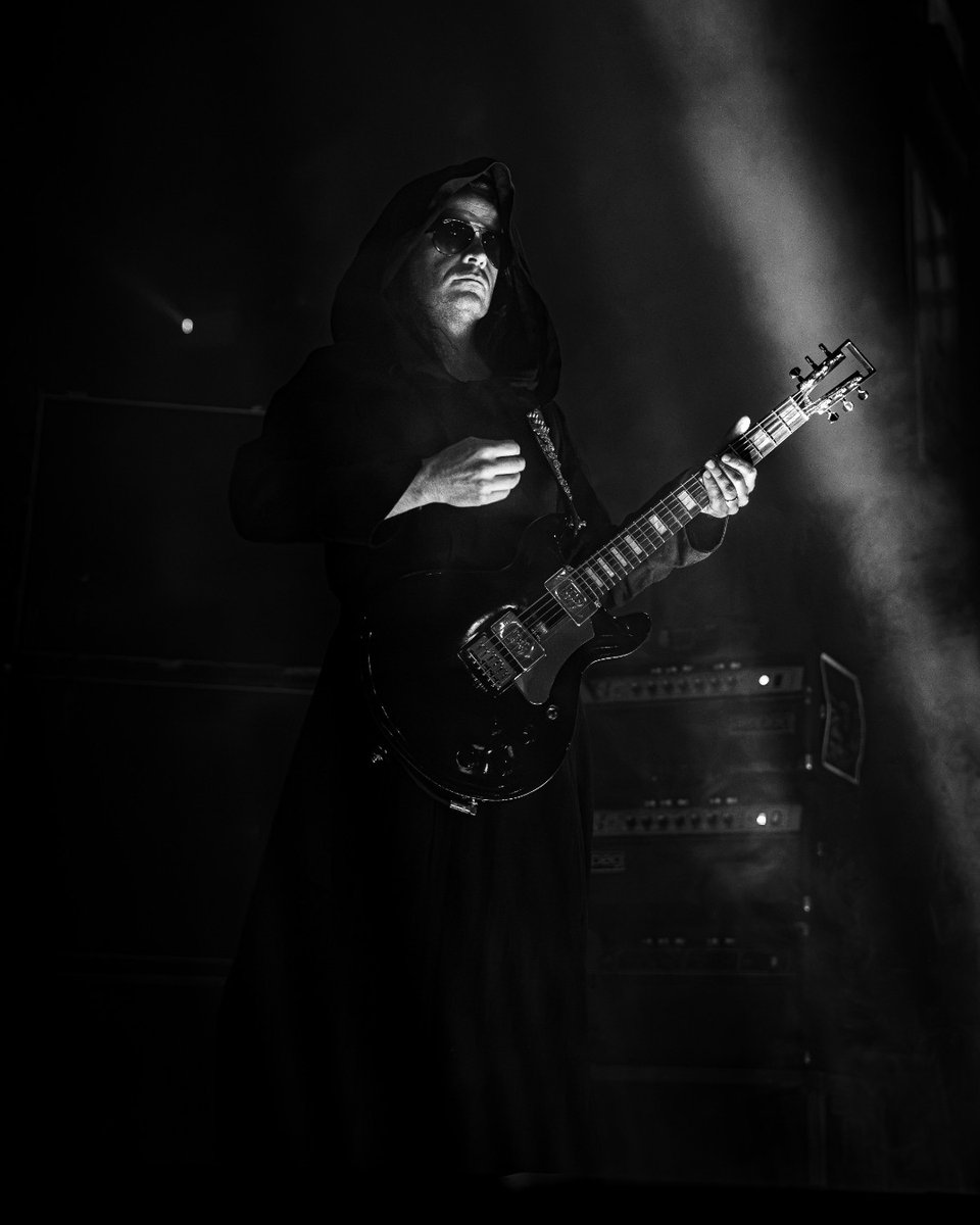O2InstituteBham's tweet photo. American drone metal duo and amplifier enthusiasts SUNN O))) brought the noise to Birmingham 🎸

📷 Finn Delisle

O2 Institute Birmingham - 02.07.26 https://t.co/vKhUavdxHj