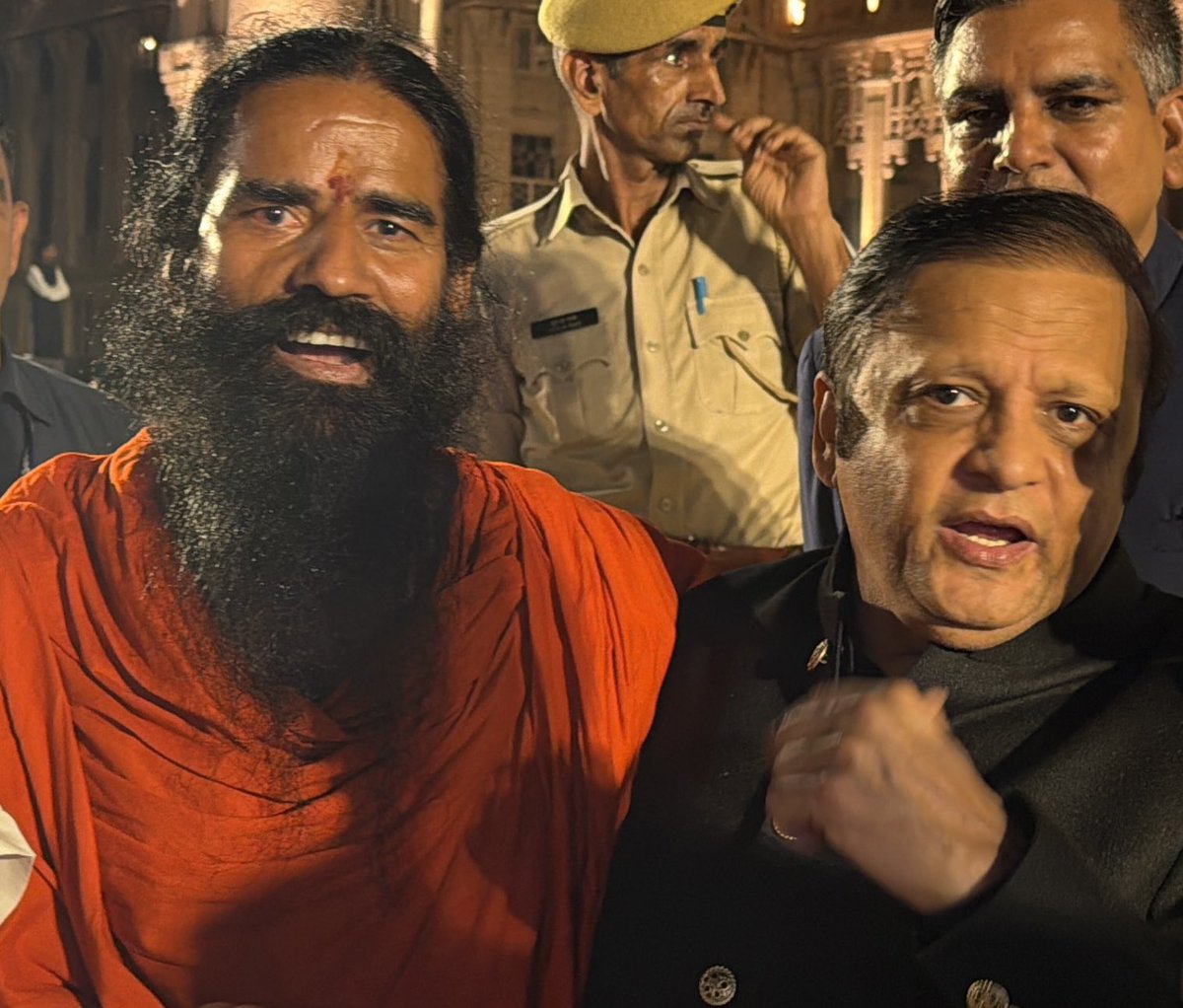 Asifbhamlaa's tweet photo. Rajasthan Jodhpur With The Most Loved swaamiramdev #BabaRamdev https://t.co/Lf8O0QFCHj