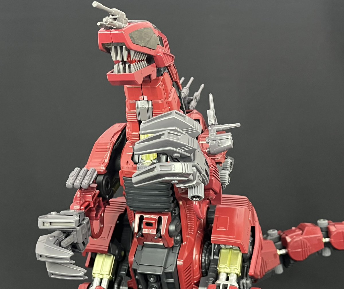 003_amx's tweet photo. #ゾイド

AZデスザウラーをリペイントしてブラッディデスザウラーを製作しました！！

ノリと勢いでなんだかんだ今日中に仕上がりました https://t.co/AkREMdUyxv