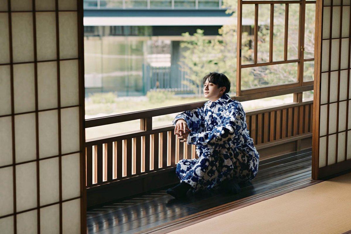 ELLEDECOR_Japan's tweet photo. 【小関裕太が探す 癒やしのデザイン】「旧渋沢邸」に刻まれた、時を超えるメッセージ
https://t.co/Ea2ucgga0R

俳優・小関裕太さんが心癒やされるデザインを求め、思考を巡らす連載。第7回は建築史家・倉方俊輔の案内で、幾度もの移築を経て現存する「旧渋沢邸」を訪ねた。 https://t.co/jsbzh7IwxC