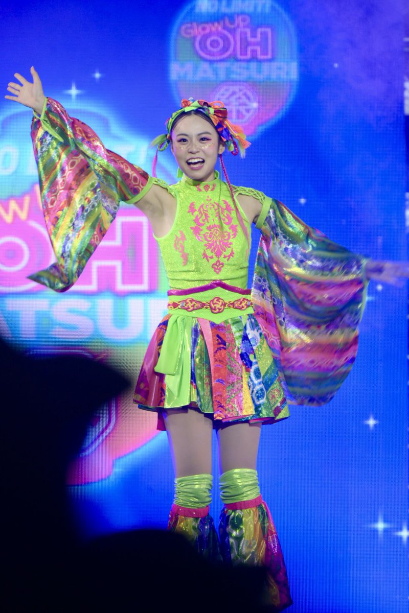 riri_USJ's tweet photo. この方ってセサミのdancerさんやんな?
めちゃくちゃ顔小さいな笑
#USJファン
#USJdancer
#NOLIMITグロウアップOhマツリ https://t.co/T3R5q5jJrs
