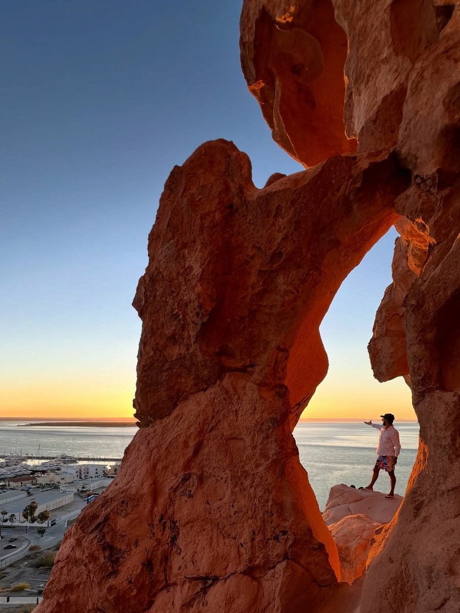 PostBajaSur's tweet photo. 🔊Despidiendo el sol de un gran día en La Paz, Baja California Sur #BCS 🔝
Foto:☑️
Crédito al Autor https://t.co/lHHUcBVPTh