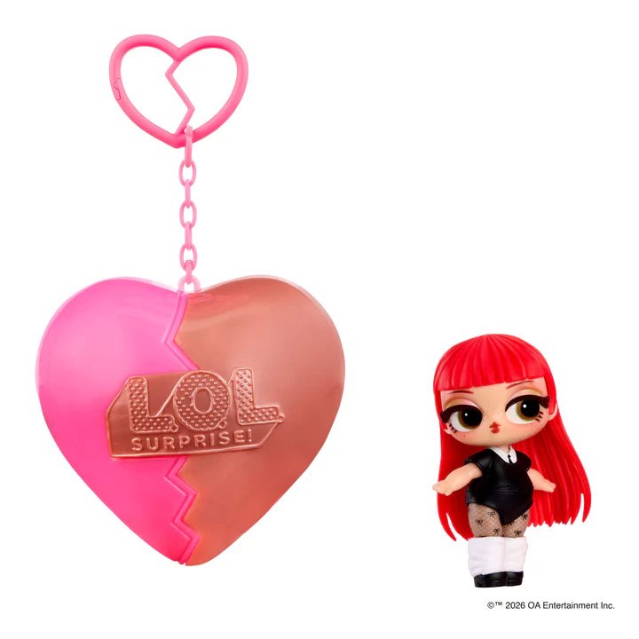 tjruby_'s tweet photo. คอลแลปตุ๊กตาเจนนี่ JENNIE x L.O.L. Surprise! Doll ธีม Music Festival Headlines มีทั้ง Fashion Doll และ Headliners Tots วางจำหน่ายแล้วบนเว็บไซต์ MGA Entertainment Shop 

◆ LOL Surprise x JENNIE - Fashion Doll with Collectible Poster ($26.99)
🖇️https://t.co/VtkdH4CzFl

◆ Headliners Tots ($14.99)
🖇️https://t.co/K9GBJsg0Ff