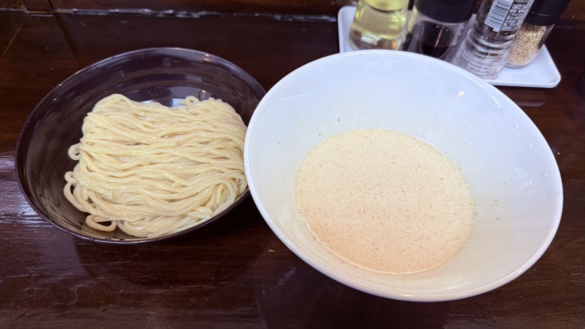 LF2001toshi's tweet photo. からのComing soon ✨
リゾットがヤバい🥶🍜✨ https://t.co/W5XlZACYm5