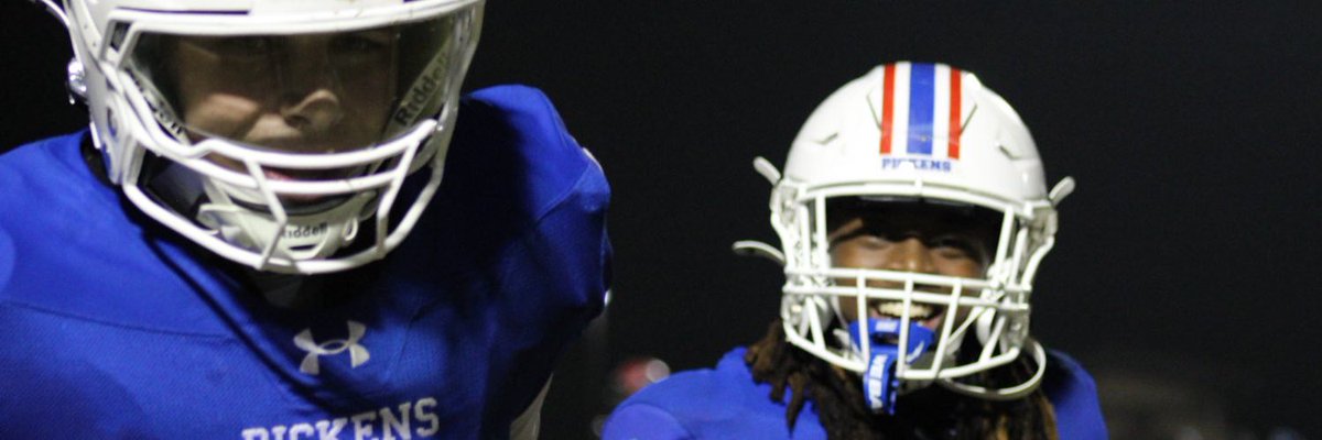 NilvanaSports's tweet photo. HS Scouting Report of David Bolden by Michael Williams

🏈 Explosive two-way athlete with elite acceleration
⚡ Dynamic playmaker with WR/RB versatility
📈 High-upside prospect with big-play ability every touch

Report ⬇️⬇️
https://t.co/2eqG9Hmzb2 https://t.co/YAGETx92r3