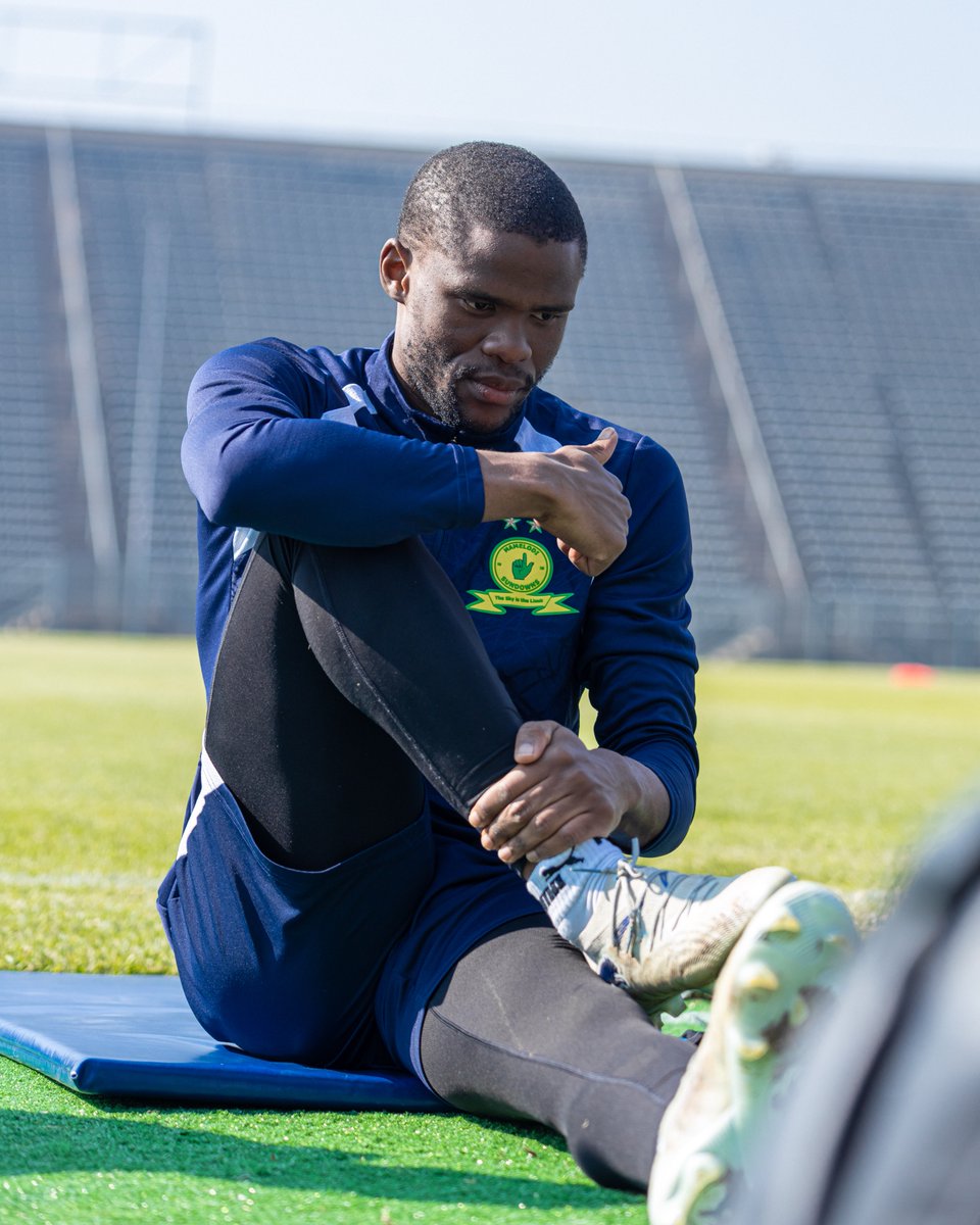 Masandawana's tweet photo. Sharpening up💪

#Sundowns https://t.co/f1Vq3Lxos6