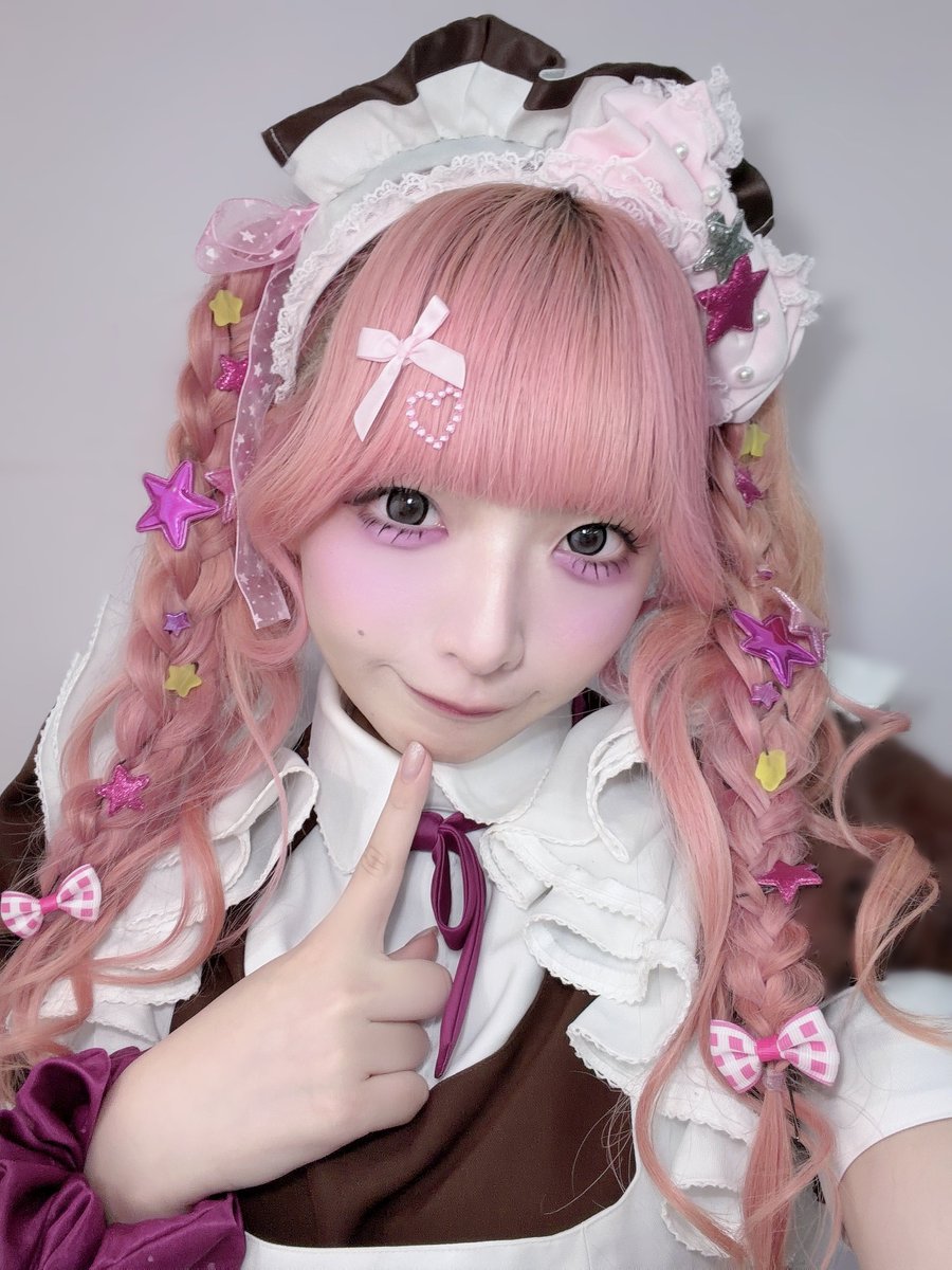 にゃあページです♡ Post by にゃあせ on X: 𖤐 ̖́-