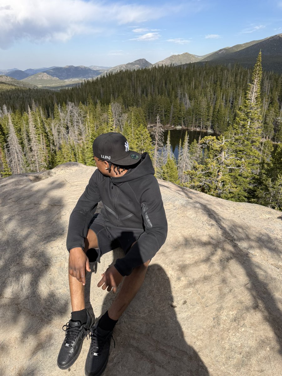 DBA2x's tweet photo. 🏔️ https://t.co/3P6gUXbygi