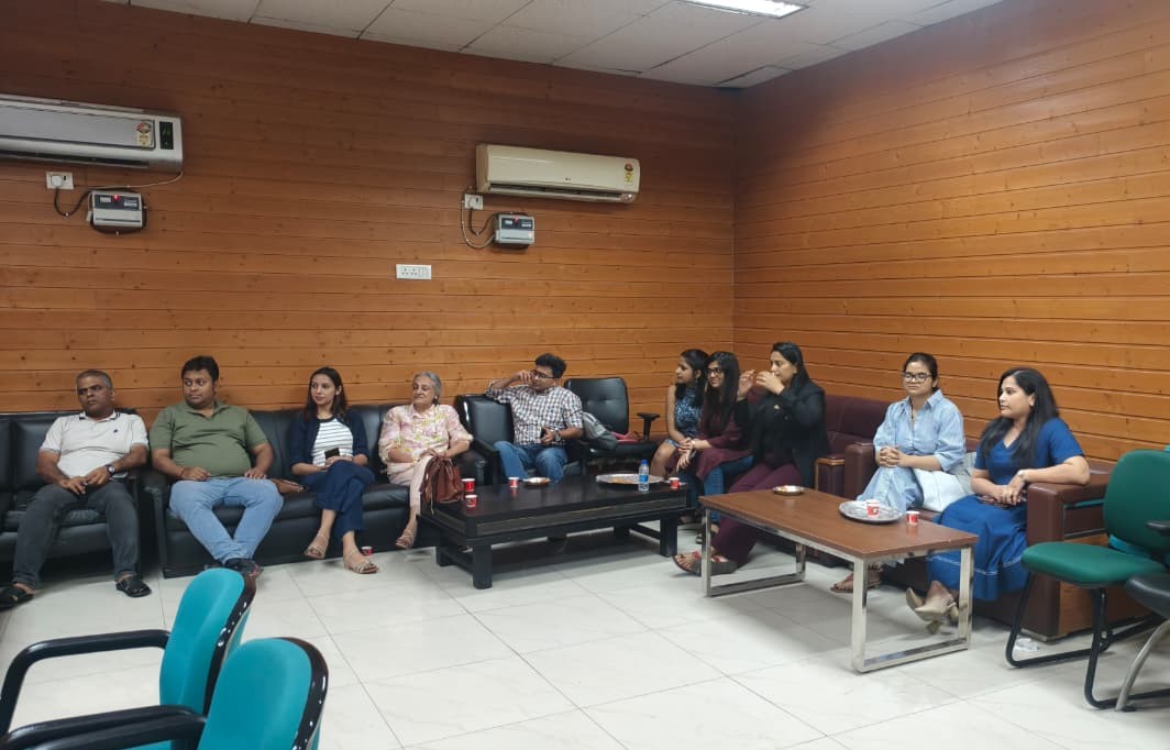 IIMCAA's tweet photo. Delhi - Central Committee Meeting | 5 July 2026 #IIMC #IIMCAA #Connections 

@simratgulati | @prabhash_jha13 | @prabhatpandey81 | @BiswasAnimesh | @RiteshIIMC | @snehabh11 | @francisankit1 | @aryasadhna | @mishrapuja90 | @atuljurno | @DeekshaSaksena | @shankarpanditdj | @AuthorTanima