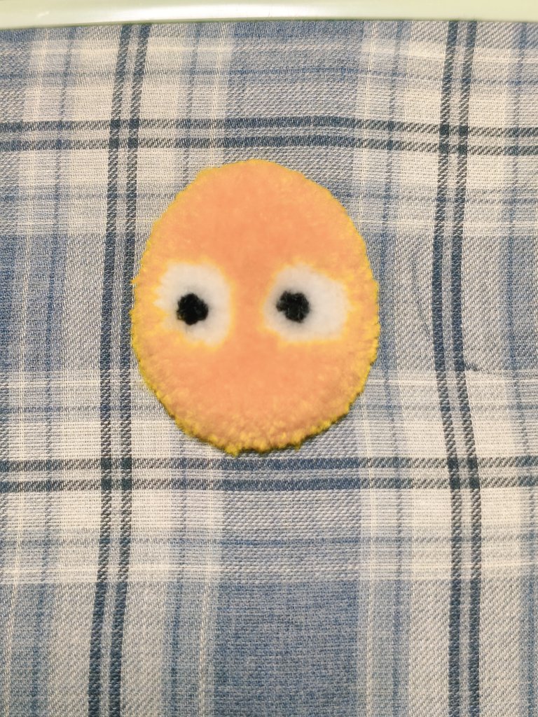 lemonade_lamune's tweet photo. ガッチさんの生声を聞きながらチクチクおててたまご☺️捗ります！（まだ途中） https://t.co/zzPKIh6NXx