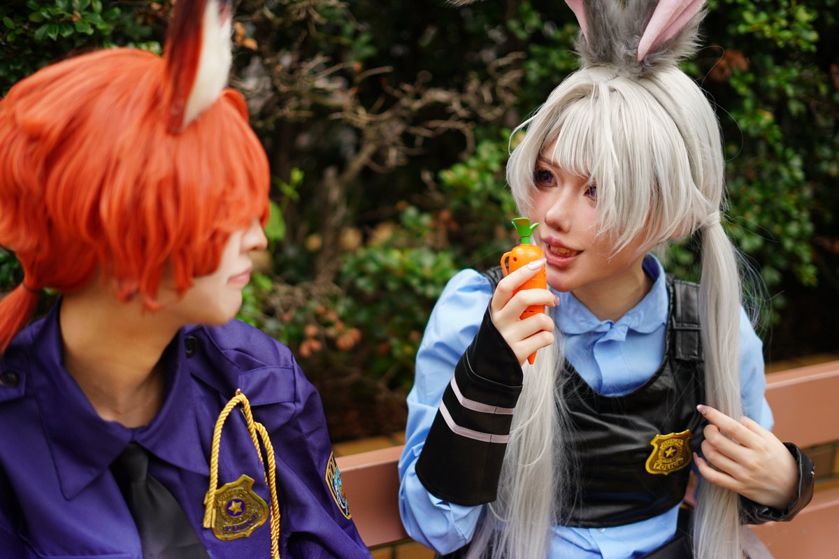 agatha_Tangled's tweet photo. Cosplay/コスプレ

2026/07/05@アコスタ池袋
ズートピア/Zootopia『ニック&amp;ジュディ』

ニック　▷みこるさん(@gogo_kat)
ジュディ▷しょゆさん(@dhl_yuyu)

#アコスタ池袋 #cosplay #disney #DisneyCosplay #Zootopia #ズートピア https://t.co/nPT53aXOcU