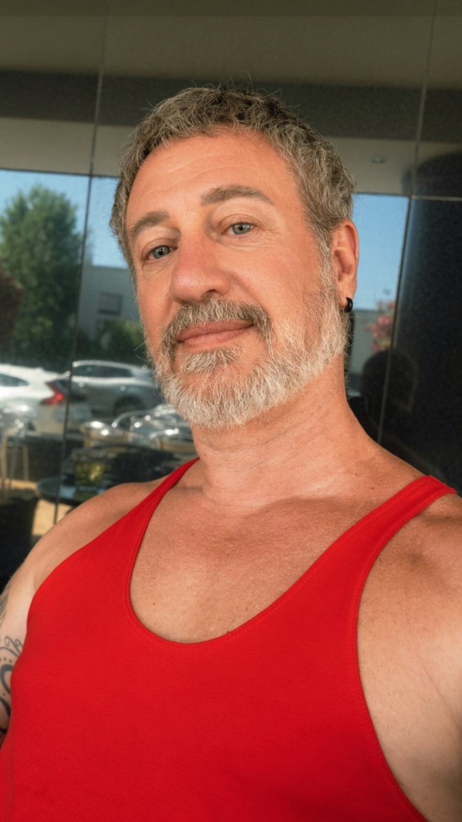 Cisco_Gaba's tweet photo. Tomando un cafecito con hielo.
#nsfw #onlyfans #silverfox #gaysex #gayporn https://t.co/iWvDXGyAnb
