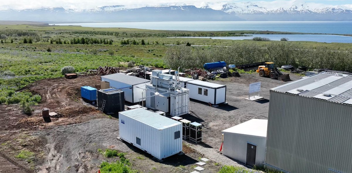 fuelcellsworks's tweet photo. .@syntholene produced its first 500 kg of #greenhydrogen at its geothermally integrated SOEC facility in Iceland. Initial testing shows >99.9% purity as the company moves to extended validation.
#HydrogenNow #SOEC #CleanEnergy #SAF
https://t.co/co6BqlRVKw https://t.co/R3oAL0iM9d